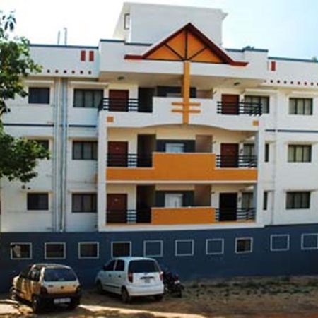 The Tavern Bed & Breakfast Bangalore Exterior foto